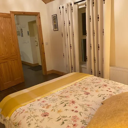 Cosy Donegal With Panoramic Sea Views *