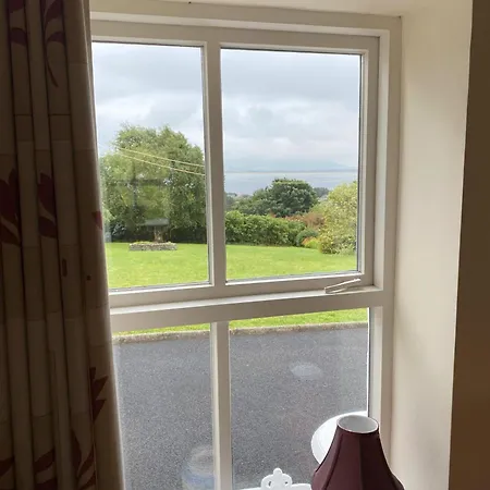 Cosy Donegal With Panoramic Sea Views *